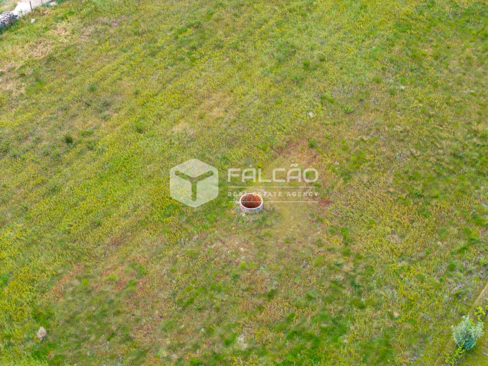 Terreno para Venda em Vale de Santarem Foto 19