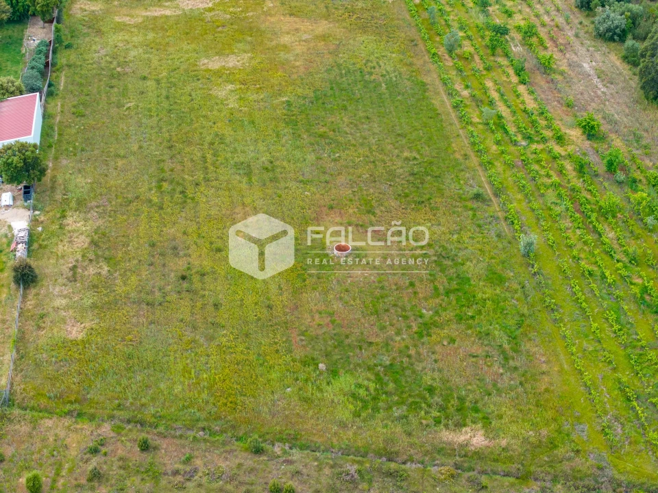 Terreno para Venda em Vale de Santarem Foto 21