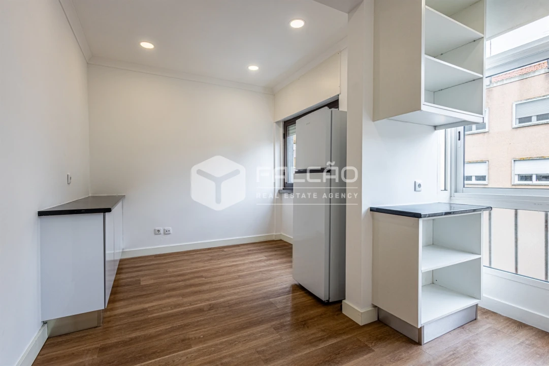 Apartamento T2 para Arrendamento em Marvila, Ribeira Santarém, São Salvador, São Nicolau Foto 3