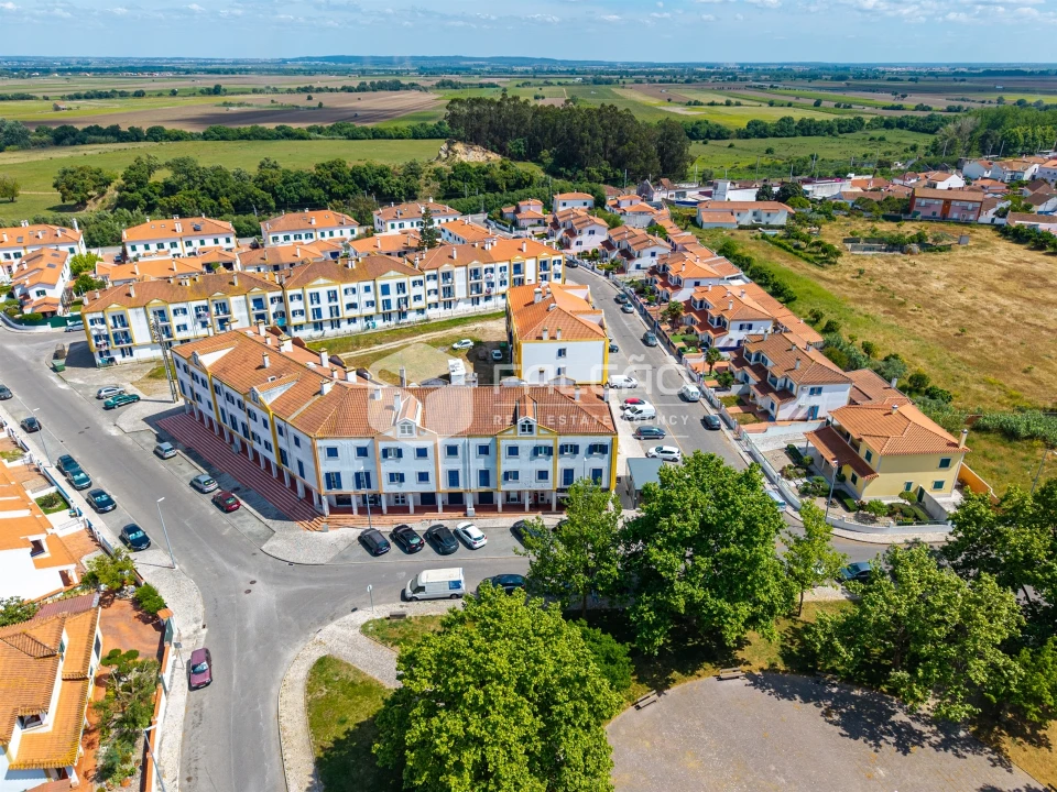Apartamento T3 para Venda em Vale de Santarem Foto 2