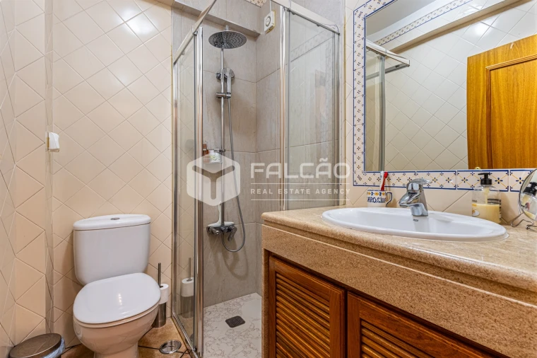 Apartamento T3 para Venda em Vale de Santarem Foto 11