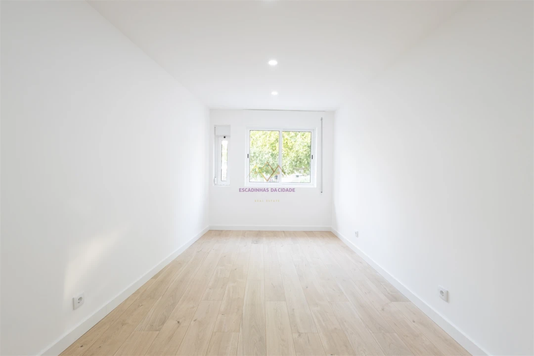 Apartamento T3 para Venda em Alverca do Ribatejo e Sobralinho Foto 14