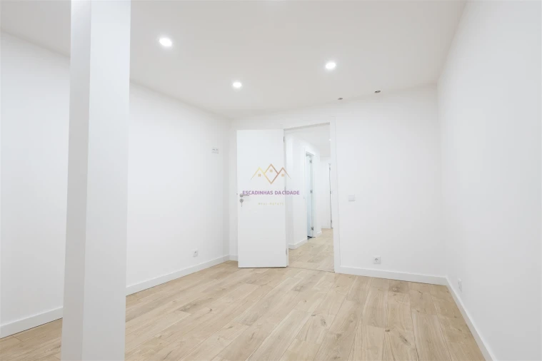 Apartamento T3 para Venda em Alverca do Ribatejo e Sobralinho Foto 7