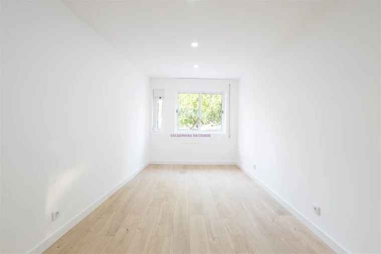 Apartamento T3 para Venda em Alverca do Ribatejo e Sobralinho Foto 14
