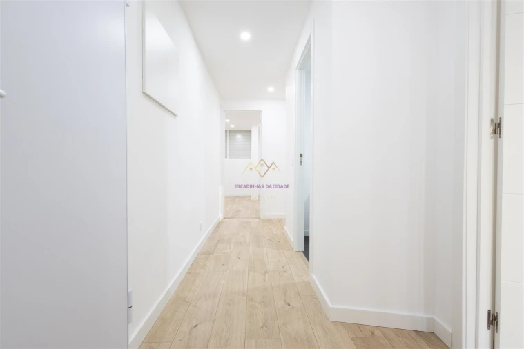 Apartamento T3 para Venda em Alverca do Ribatejo e Sobralinho Foto 2