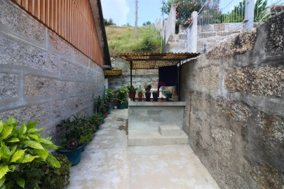 Moradia T2 para Venda em Caldas de Vizela (São Miguel e São João)