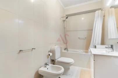 Apartamento T2 para Venda em Caldas de Vizela (São Miguel e São João)