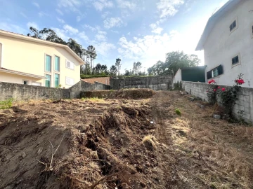 Terreno para Venda em Fornelo e Vairão