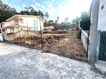 Terreno para Venda em Fornelo e Vairão