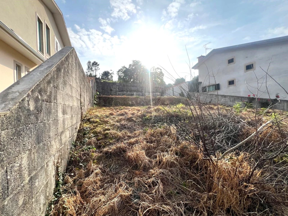 Terreno para Venda em Fornelo e Vairão Foto 4