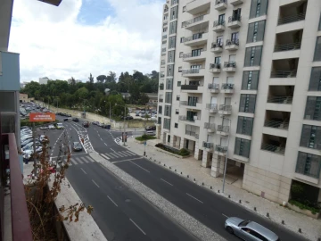 Apartamento T3 para Venda em São Domingos de Benfica