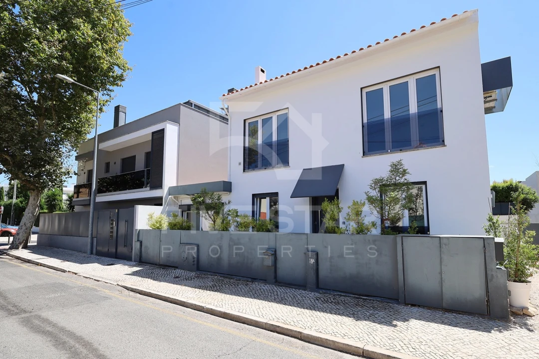 Moradia T2 para Venda em Cascais e Estoril Foto 1