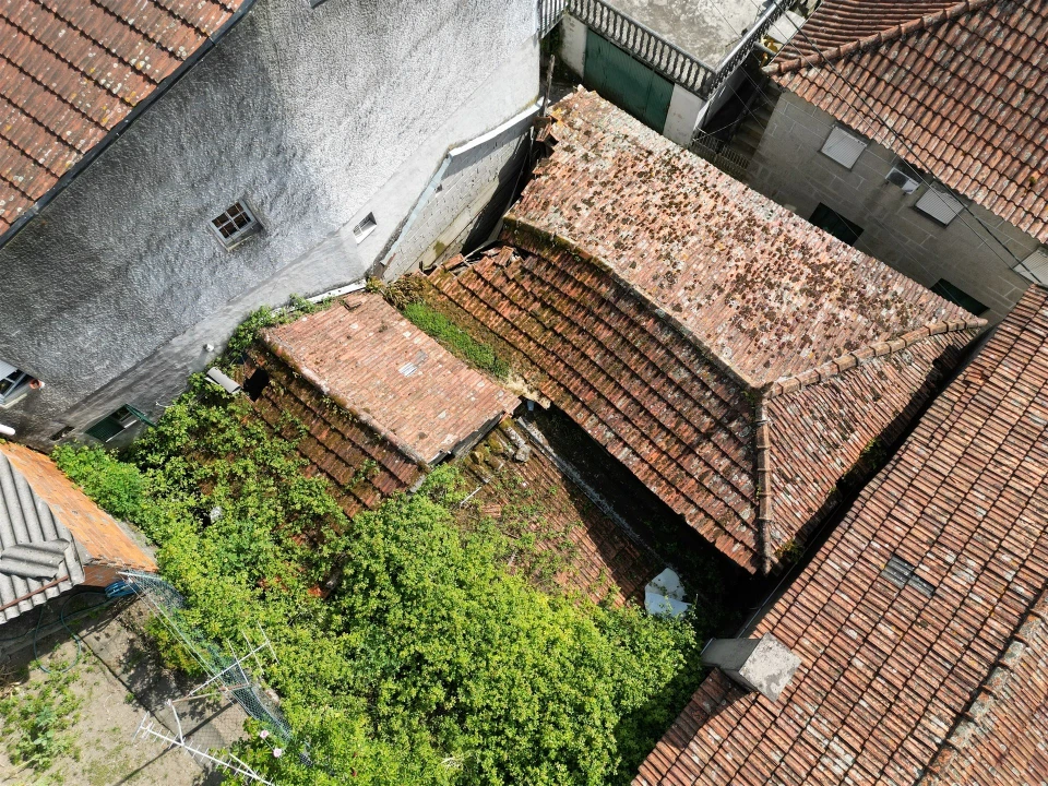 Moradia T2 para Venda em Souselo Foto 5
