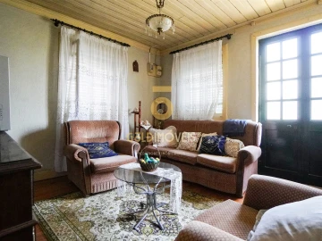 Moradia T2 para Venda em Souselo
