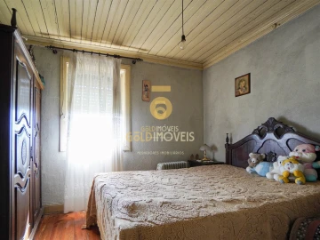 Moradia T2 para Venda em Souselo