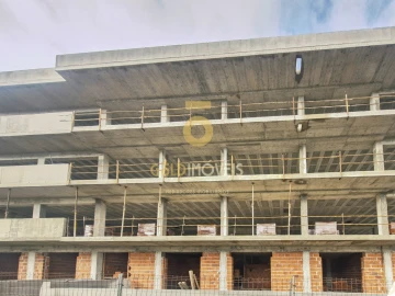 Apartamento T3 para Venda em O. Azeméis, Riba-Ul, Ul, Macinhata Seixa, Madail