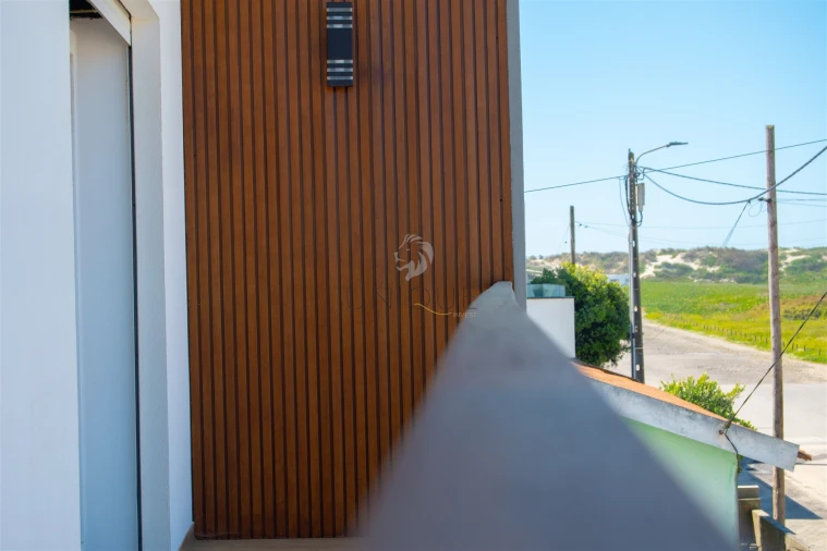 Moradia T4 para Venda em Gafanha da Encarnação Foto 38
