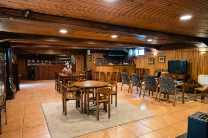 Moradia T5 para Venda em Figueiro