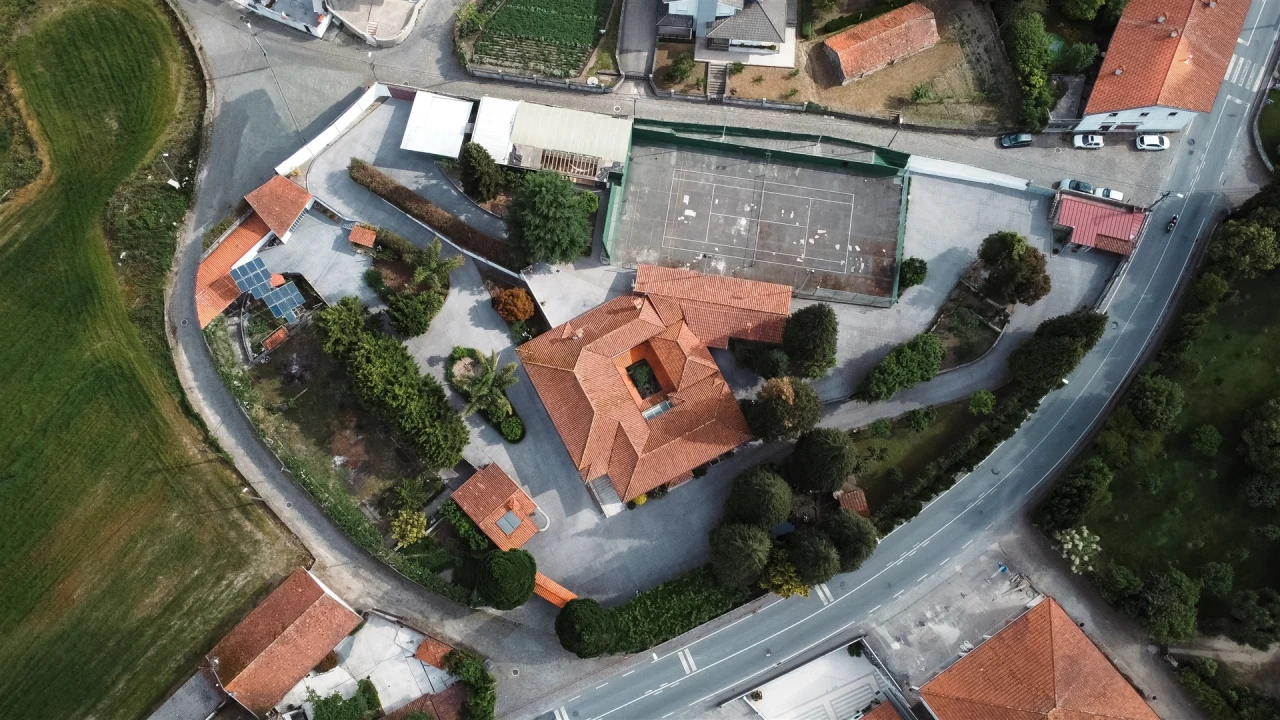 Moradia T5 para Venda em Figueiro Foto 44