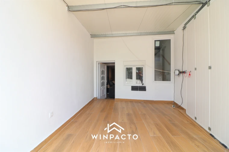 Moradia T2 para Venda em Canas de Senhorim Foto 20