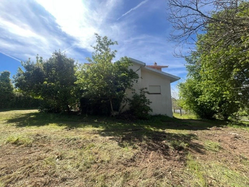 Moradia T4 para Venda em Barreiros e Cepões Foto 20