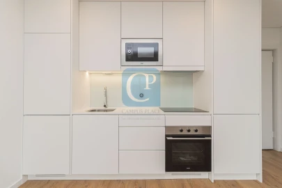 Apartamento T1 para Arrendamento em Pedrouços