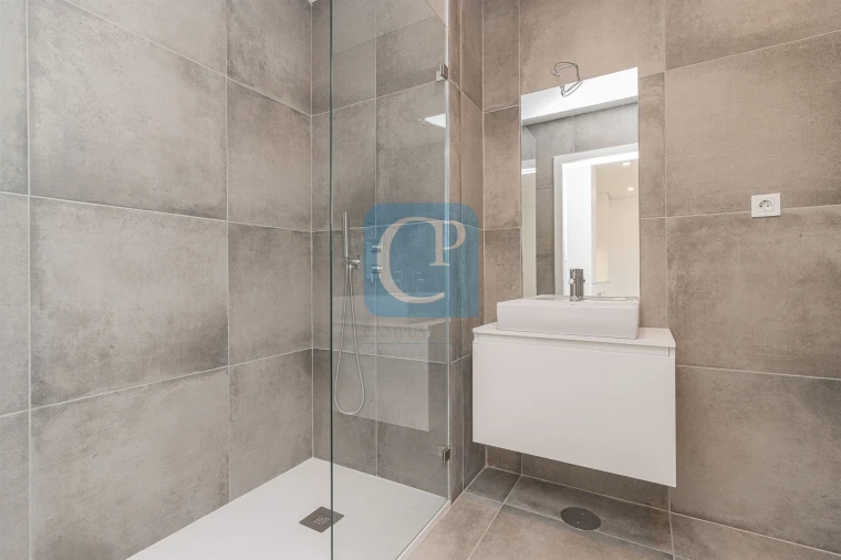 Apartamento T1 para Arrendamento em Pedrouços Foto 18