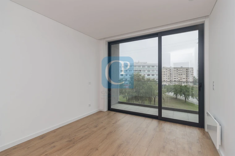 Apartamento T1 para Arrendamento em Pedrouços Foto 16