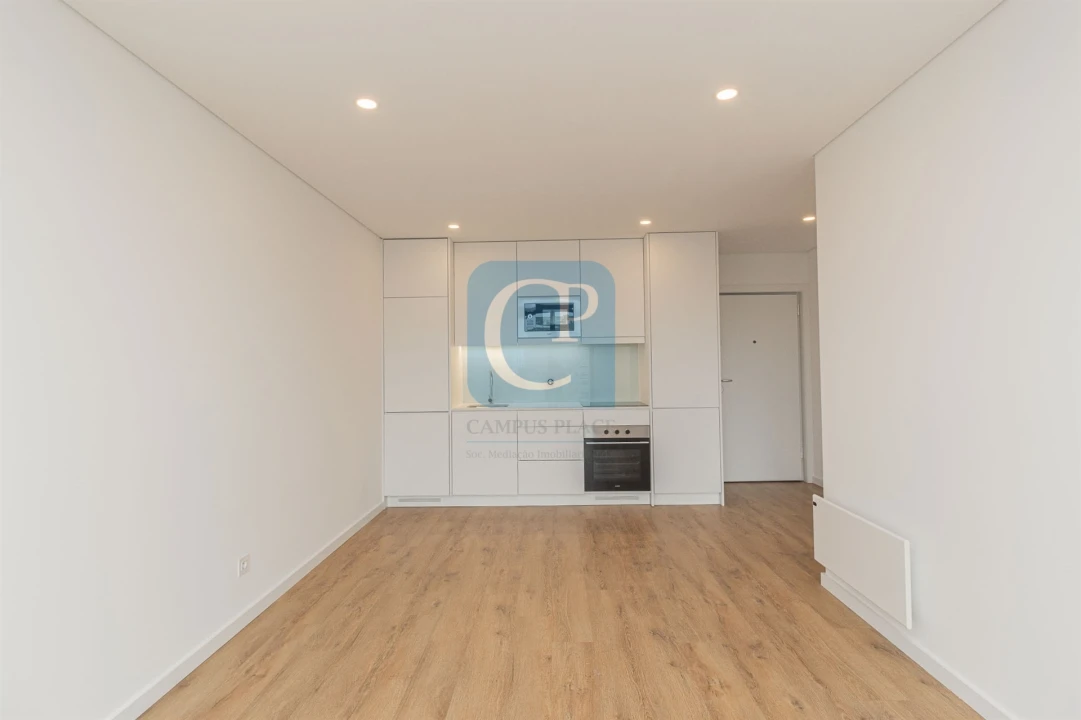 Apartamento T1 para Arrendamento em Pedrouços Foto 7