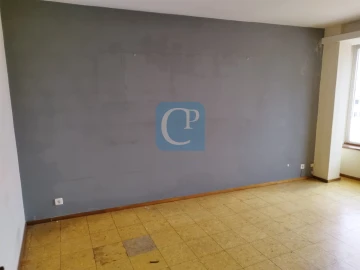 Escritório para Arrendamento em Paranhos