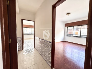 Apartamento T2 para Venda em Marvila, Ribeira Santarém, São Salvador, São Nicolau