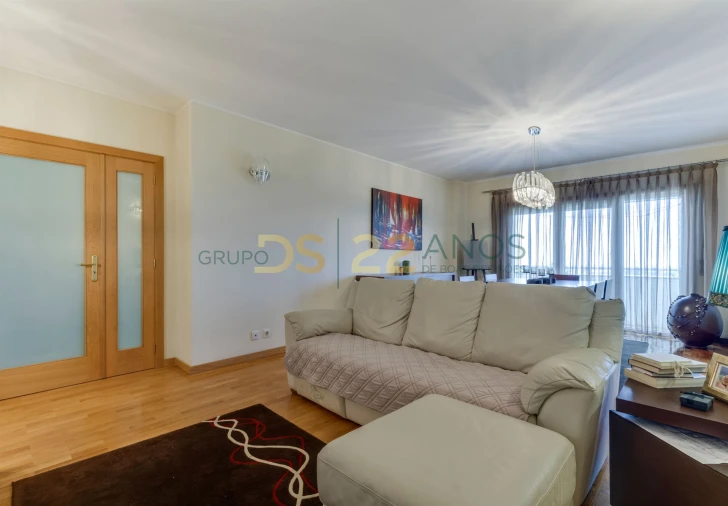 Apartamento T3 para Venda em Mozelos Foto 3