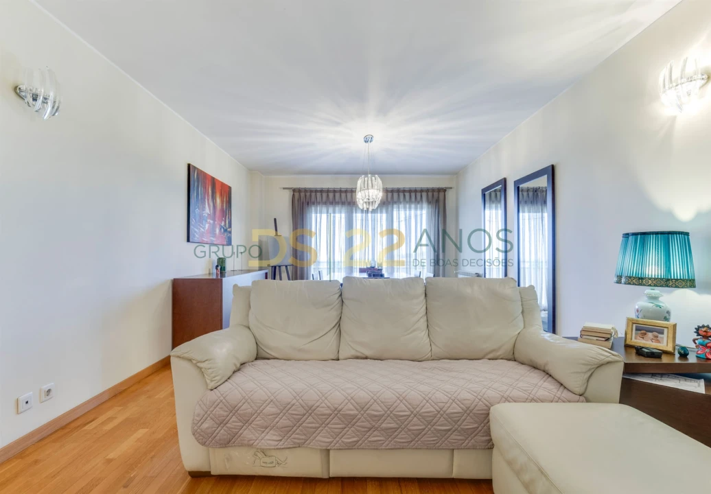 Apartamento T3 para Venda em Mozelos Foto 2