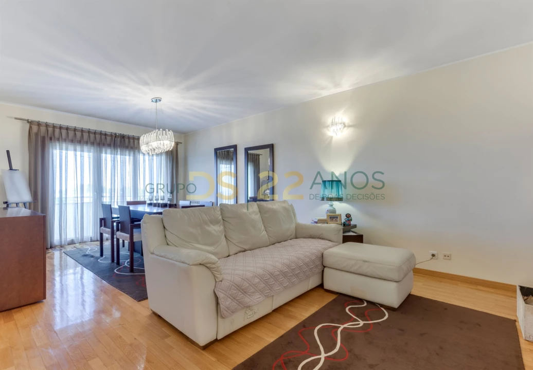 Apartamento T3 para Venda em Mozelos Foto 1