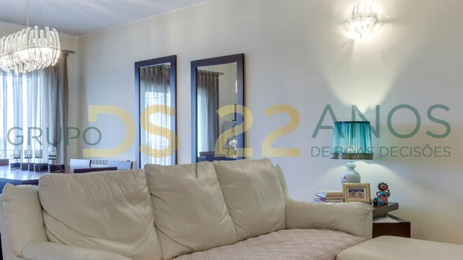 Apartamento T3 para Venda em Mozelos