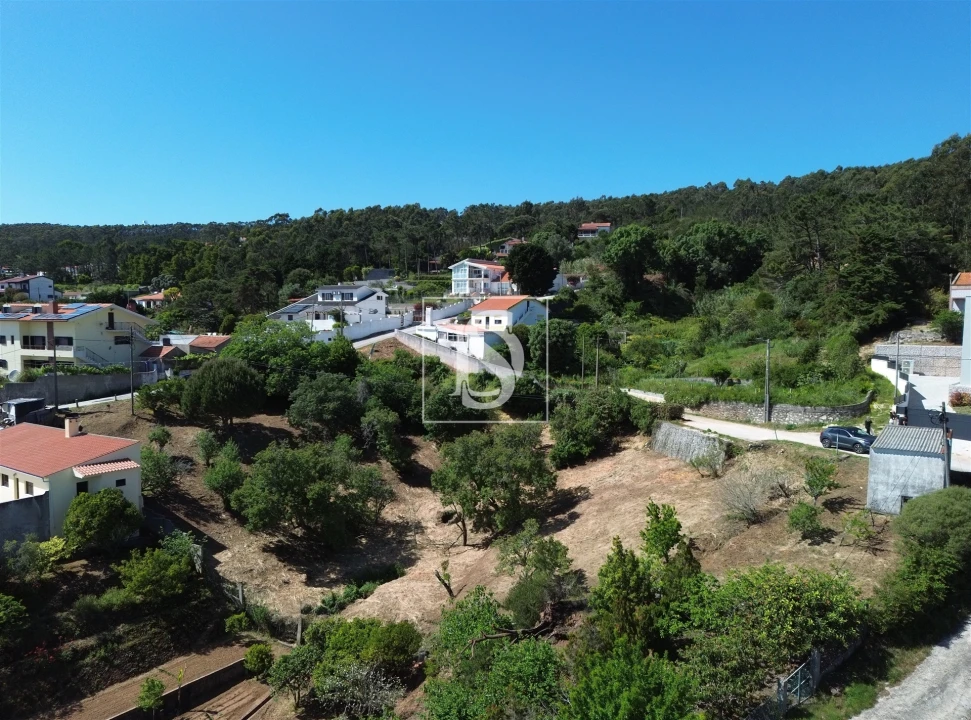 Terreno para Venda em Buarcos Foto 1