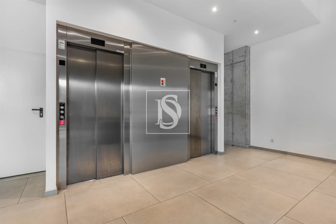 Apartamento T1 para Arrendamento em Azurem Foto 25