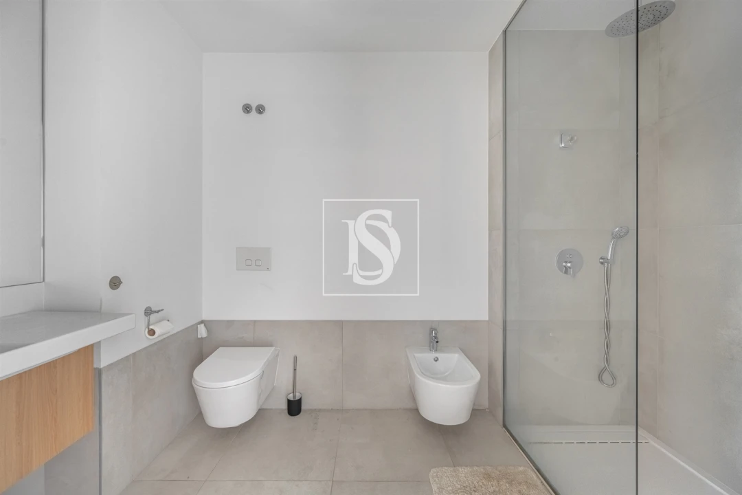 Apartamento T1 para Arrendamento em Azurem Foto 10