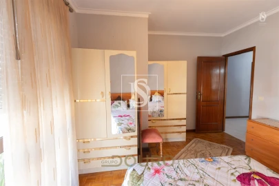 Moradia T4 para Venda em Avintes
