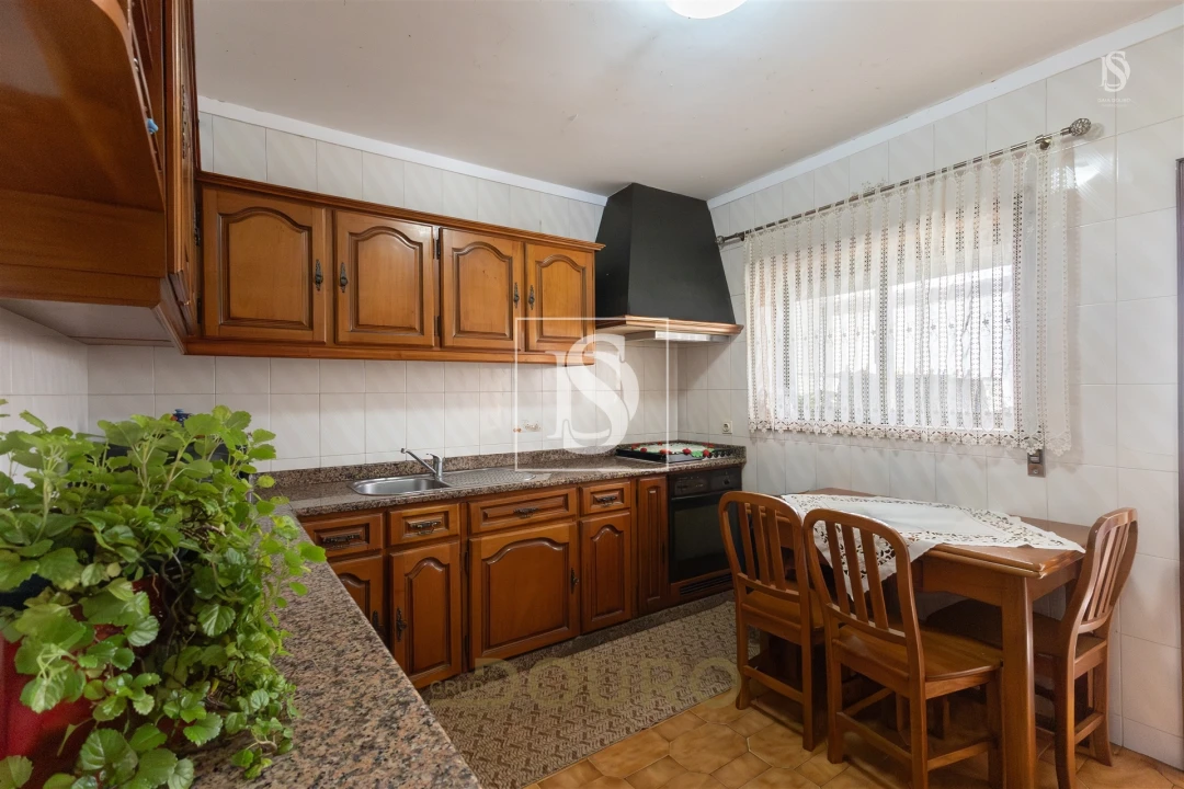 Moradia T4 para Venda em Avintes Foto 1