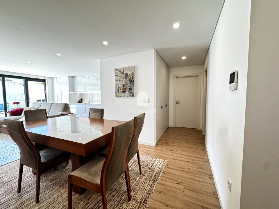 Apartamento T2 para Venda em Canidelo Foto 5