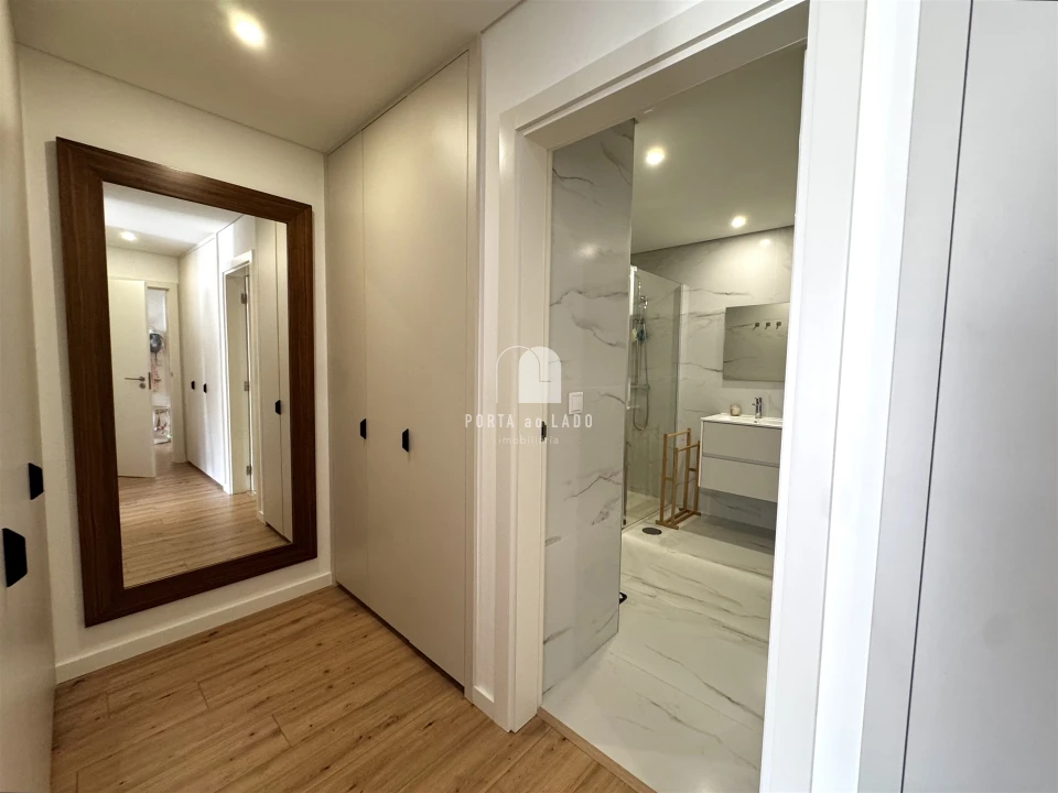 Apartamento T2 para Venda em Canidelo Foto 17