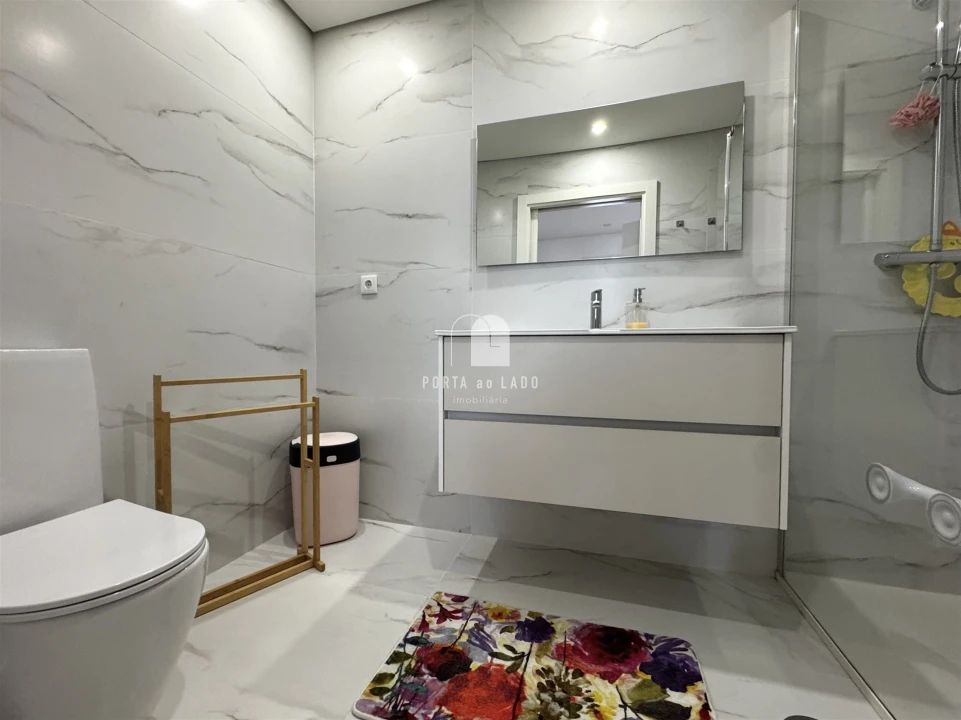 Apartamento T2 para Venda em Canidelo Foto 22