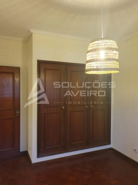 Apartamento T2 para Arrendamento em Glória e Vera Cruz