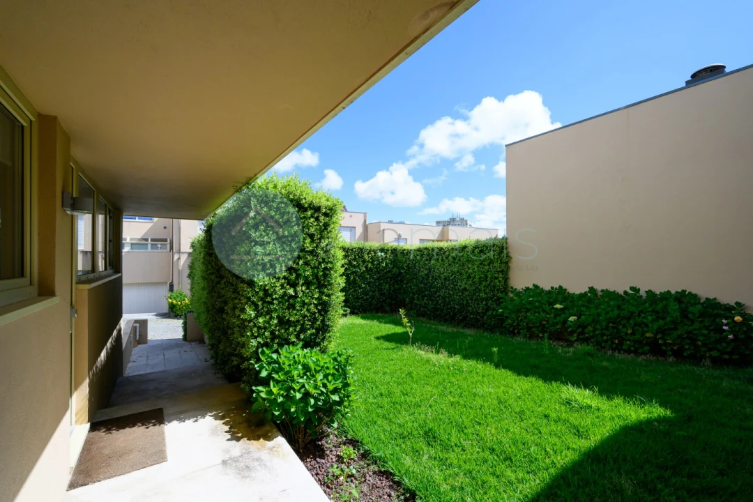 Moradia T4 para Venda em Aldoar, Foz do Douro e Nevogilde Foto 45