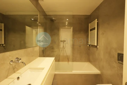 Moradia T4 para Venda em Aldoar, Foz do Douro e Nevogilde