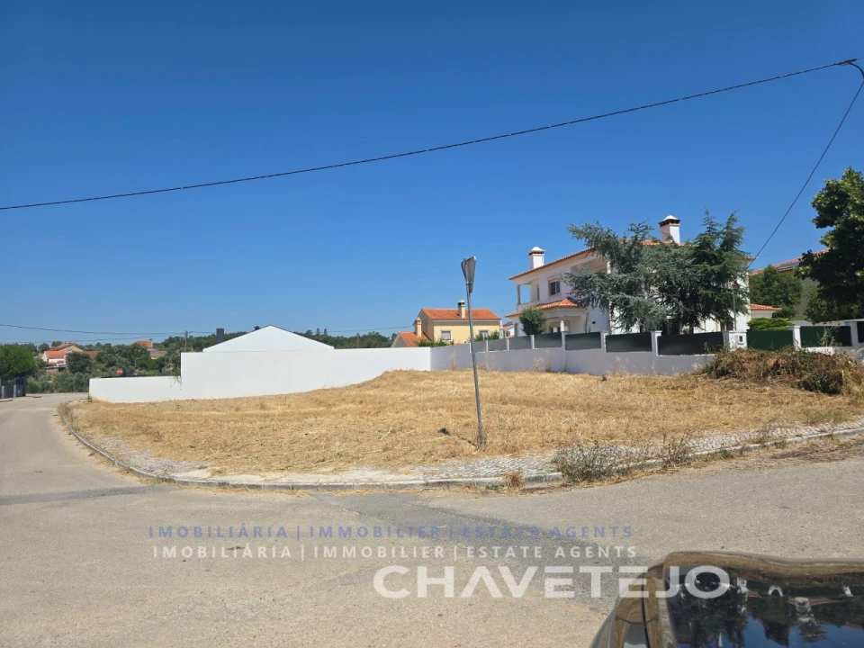 Terreno para Venda em São João Baptista e Santa Maria dos Olivais Foto 5