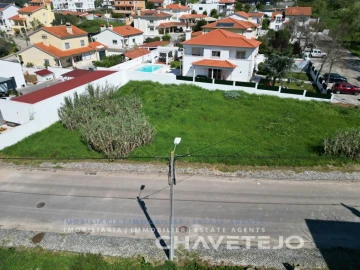Terreno para Venda em São João Baptista e Santa Maria dos Olivais