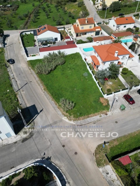 Terreno para Venda em São João Baptista e Santa Maria dos Olivais