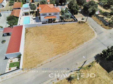 Terreno para Venda em São João Baptista e Santa Maria dos Olivais